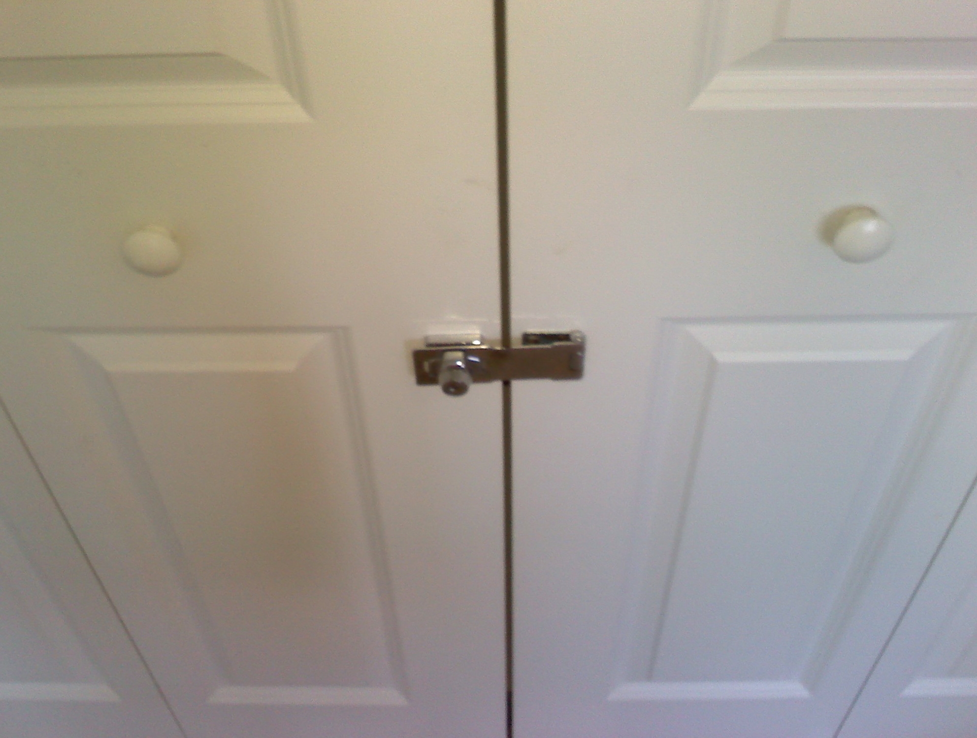 Sliding Closet Door Locks With Keyconstruct double closet door locks roselawnlutheran