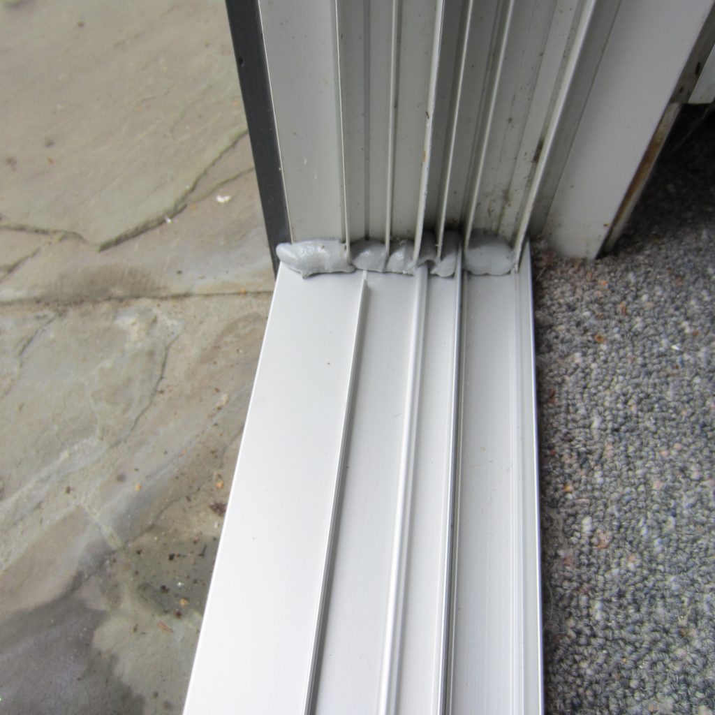 Triple Sliding Door Track Kit4000 X 3000