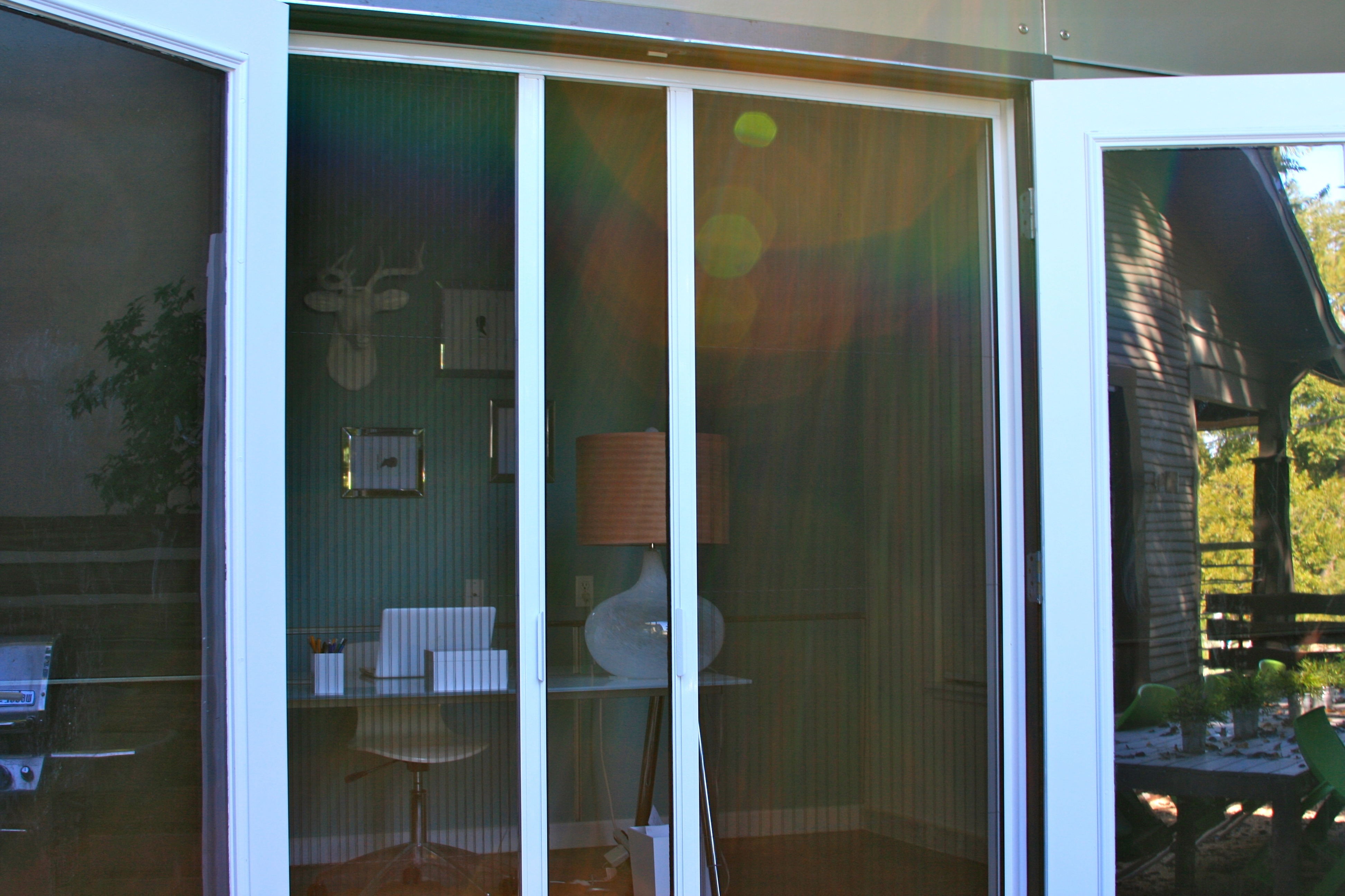 Sliding Patio Door With Screen On The Inside