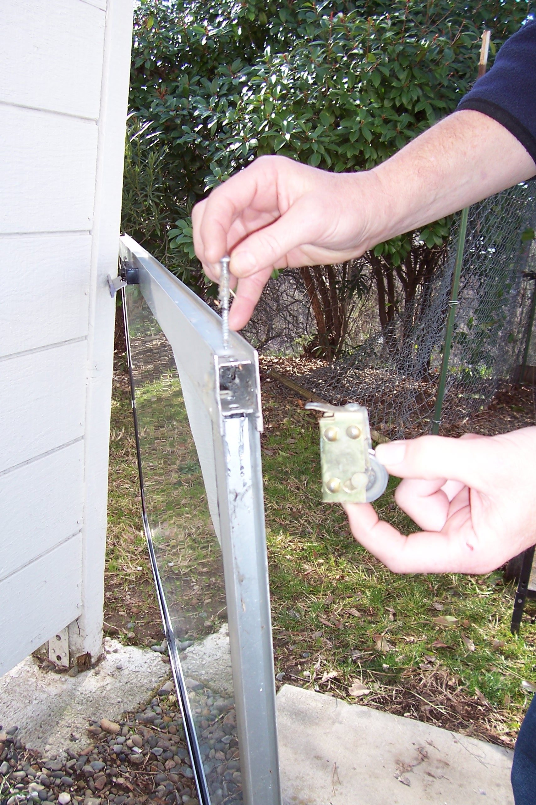 Adjusting Sliding Glass Doors Rollers