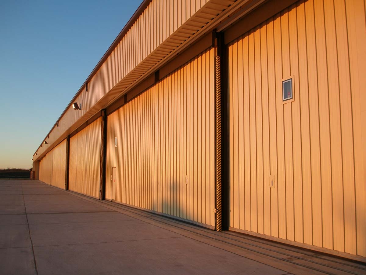 Norco Sliding Hangar Doorsarmy aviation support hangar norco manufacturing