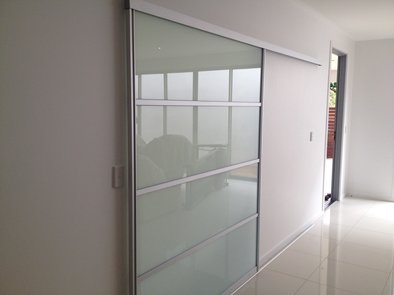 Ceiling Mounted Sliding Glass Door