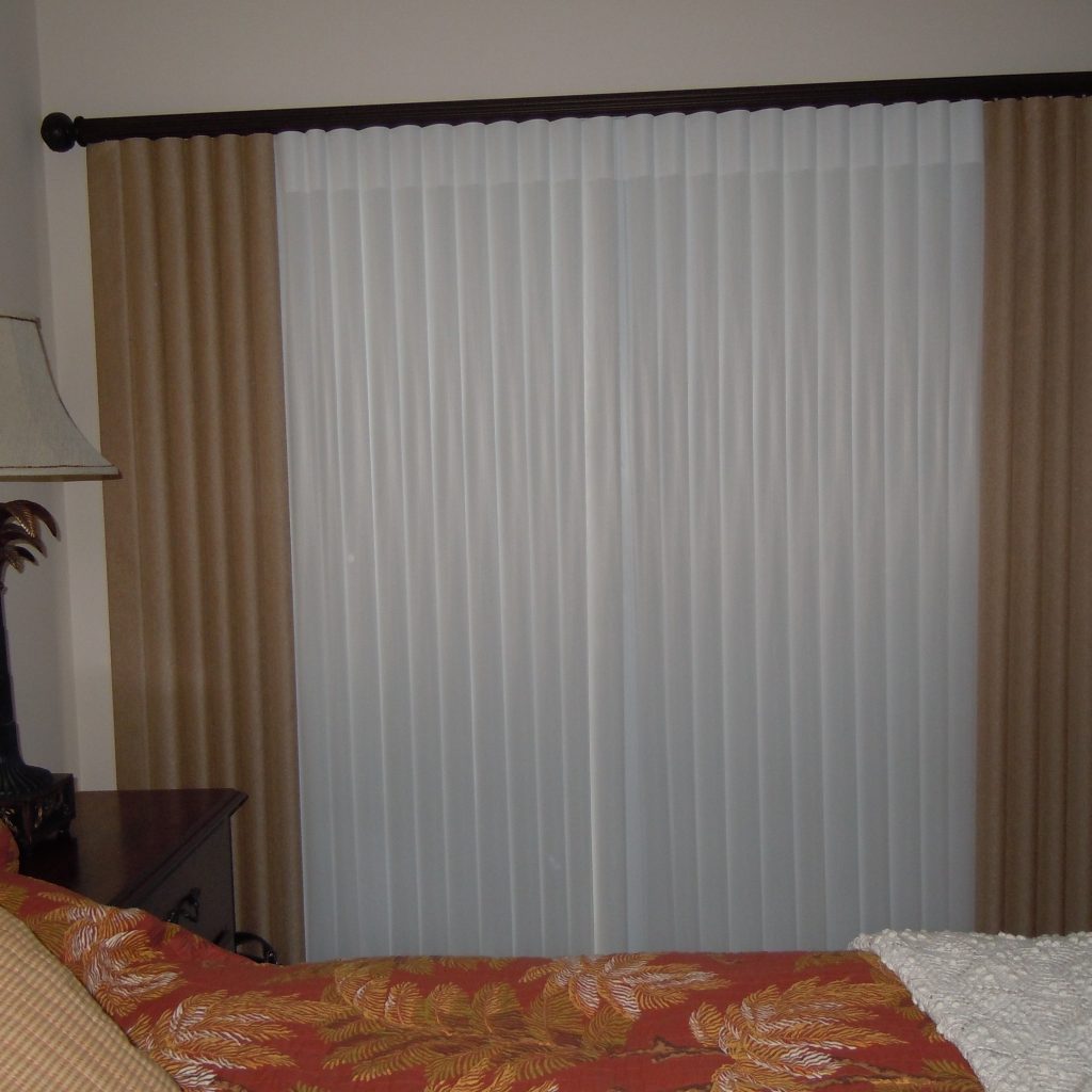 Hanging Curtains Over Sliding Glass Door Blinds