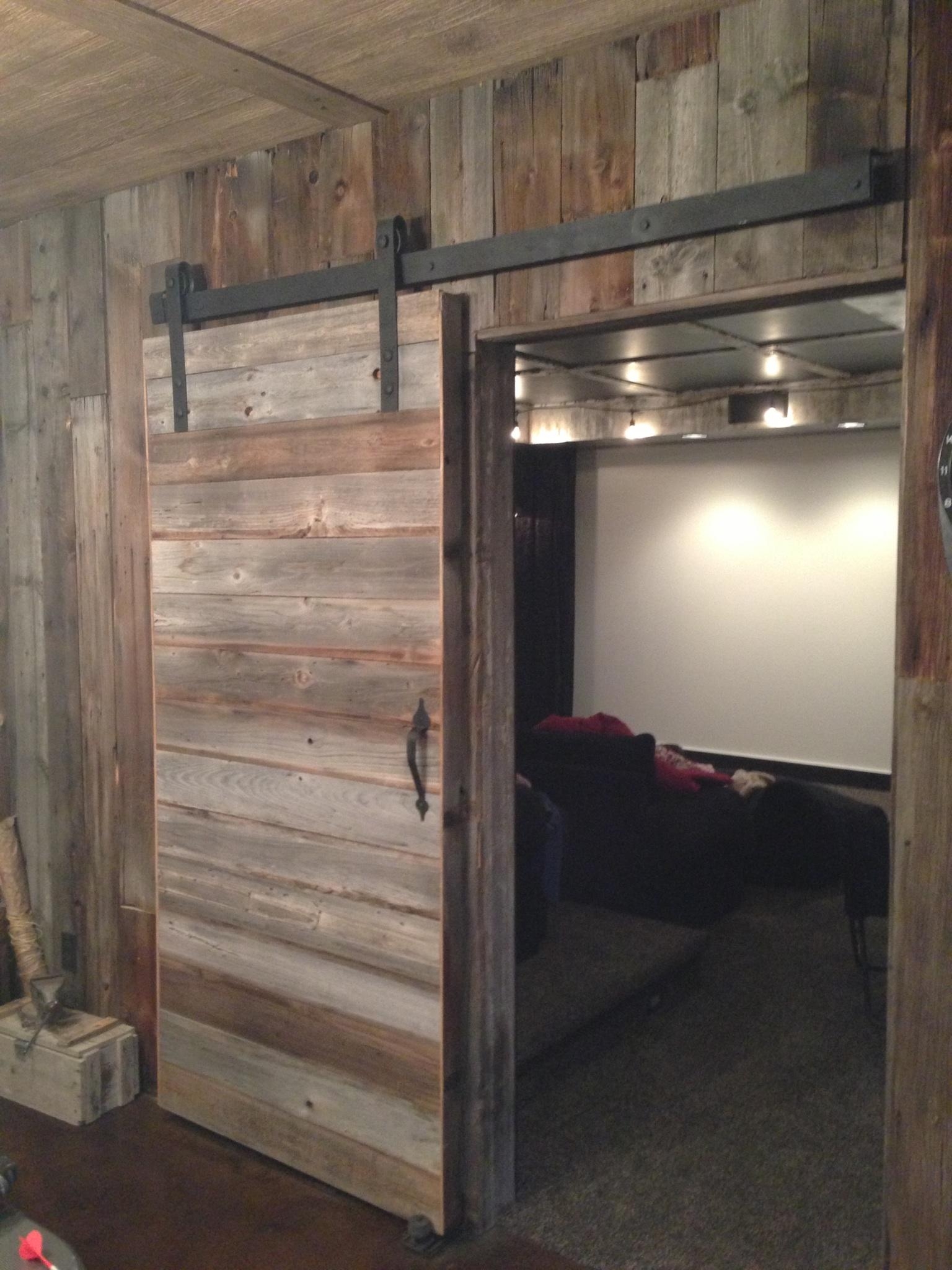 Interior Sliding Barn Wood Door1536 X 2048