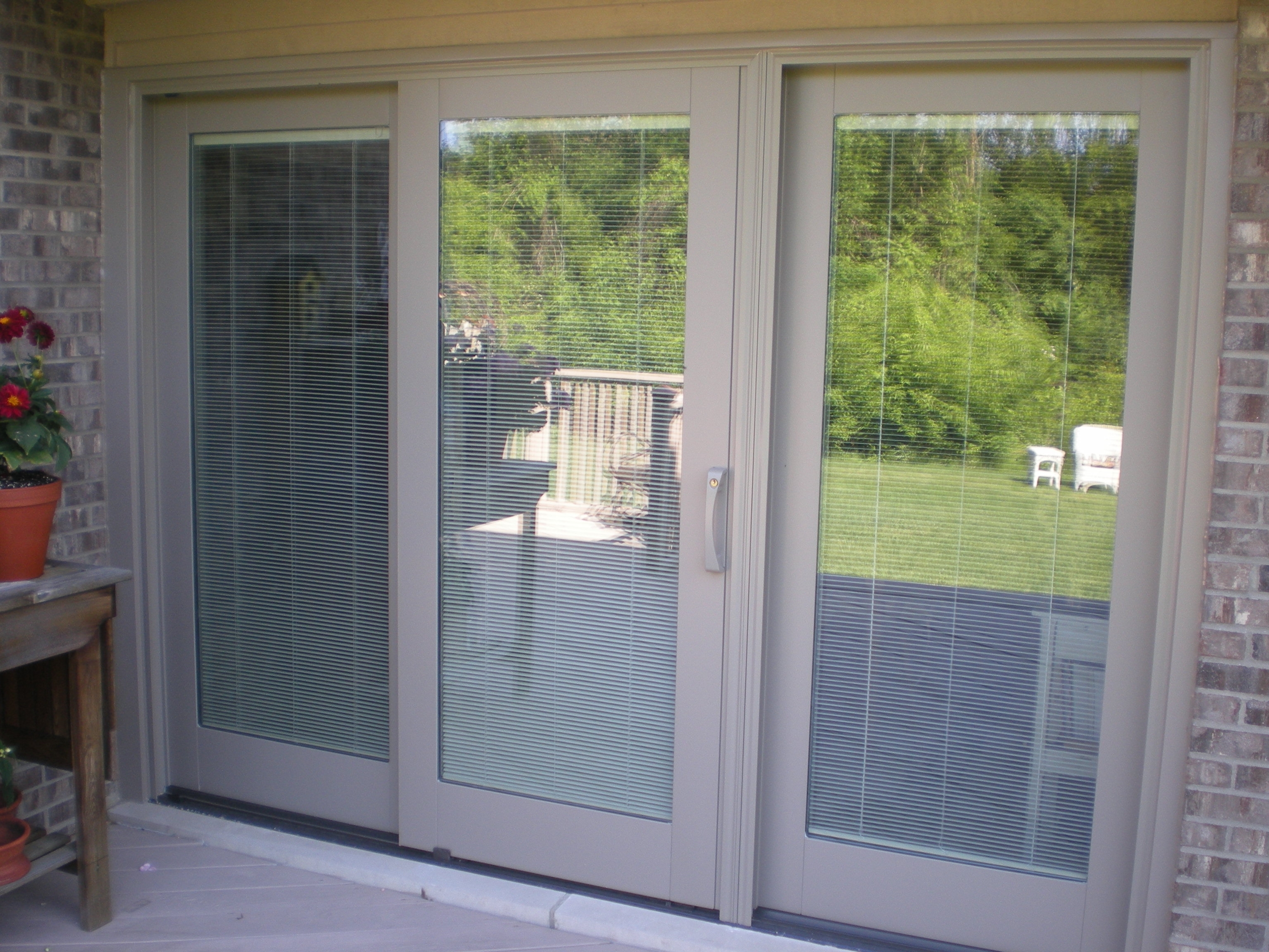 Pella 350 Sliding Door With Blindspella 350 series sliding door with blinds sliding doors design