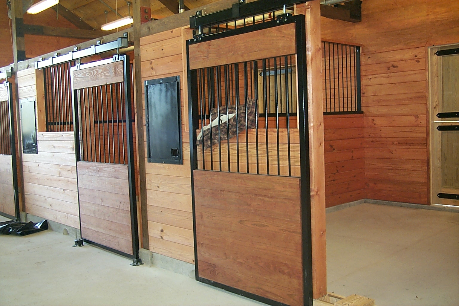 Horse Stable Sliding Doors1536 X 1024