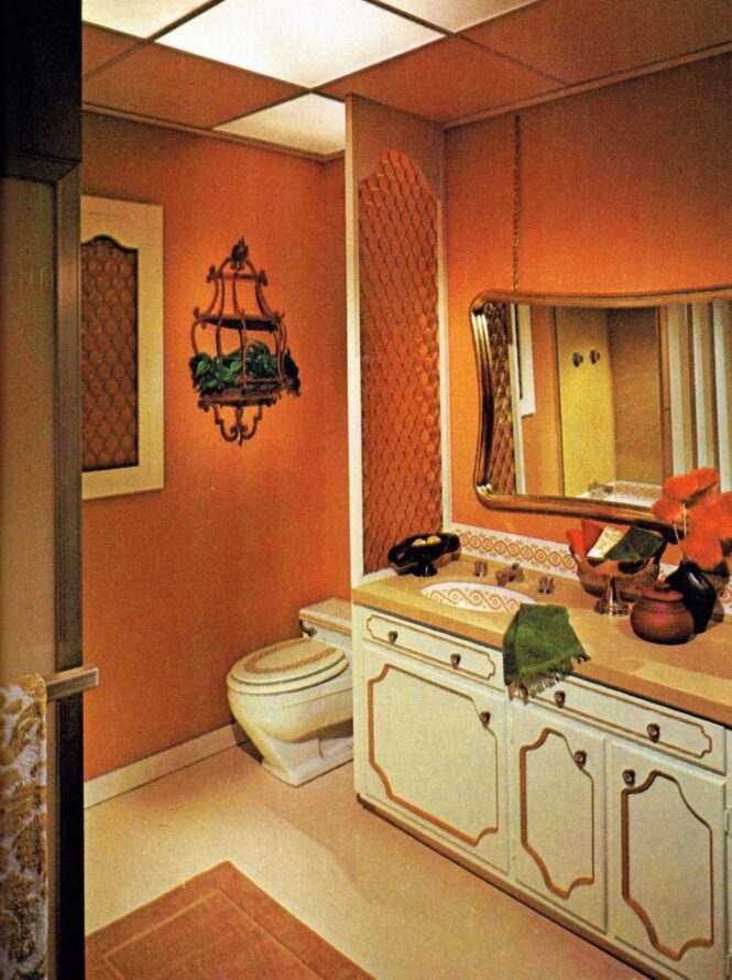 Early 1970's bathroom. see painting 70s home decor, Retro