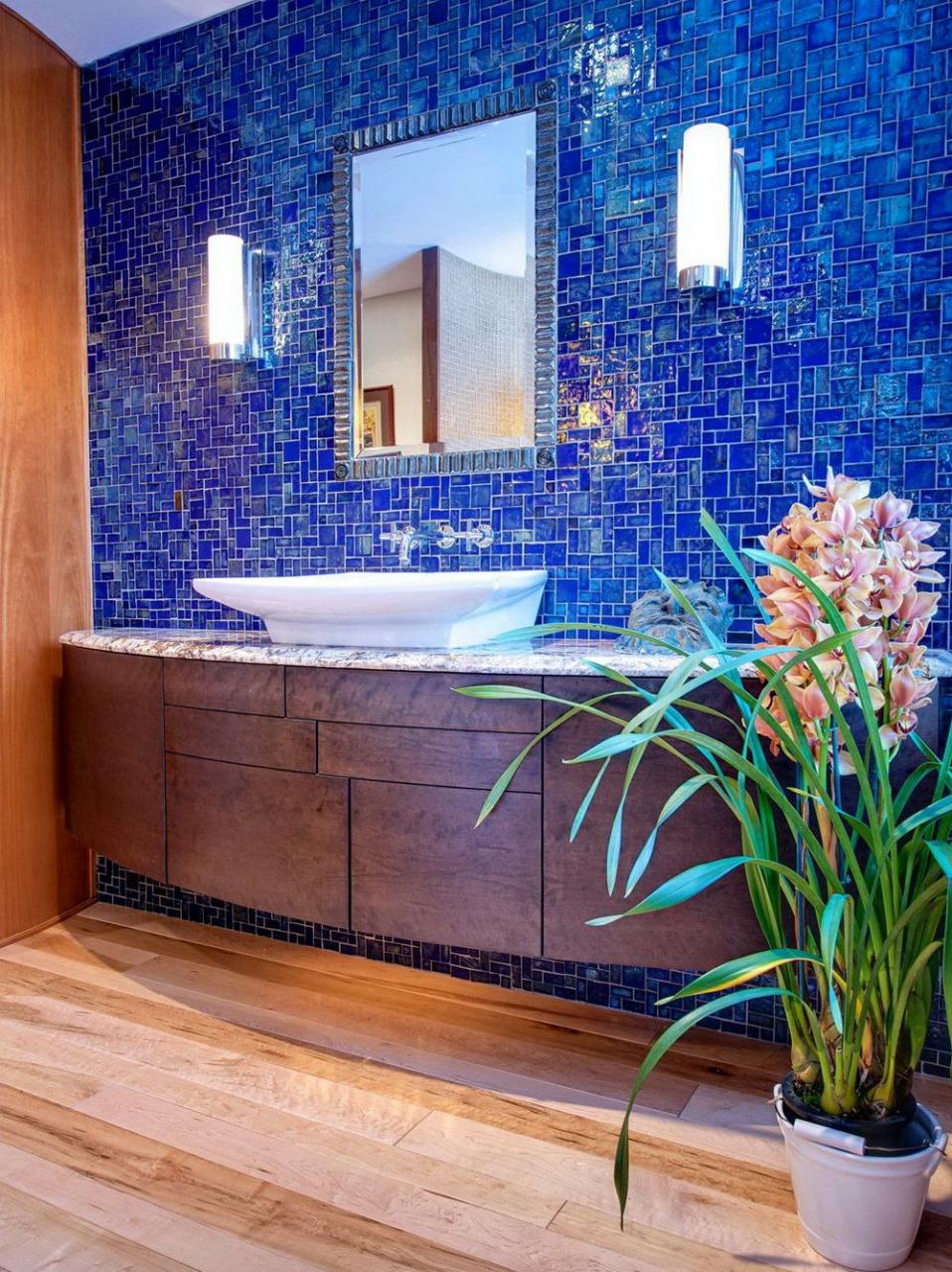 6 Blue Bathroom Ideas Soothing Looks Houseminds Blue bathroom tile