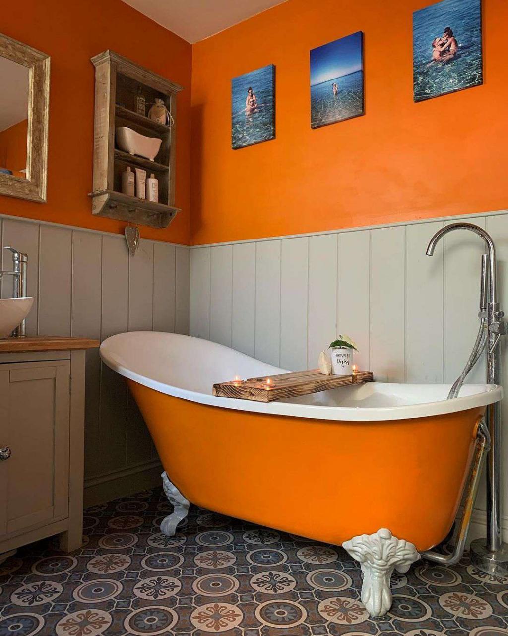 12 Ways to Use Orange in a Bathroom