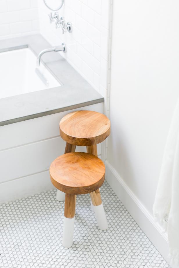 Small Wood Stool For Bathroom / We were looking for an inexpensive