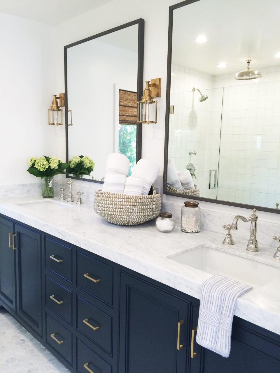 Top 10 Double Bathroom Vanity Design Ideas in 2019