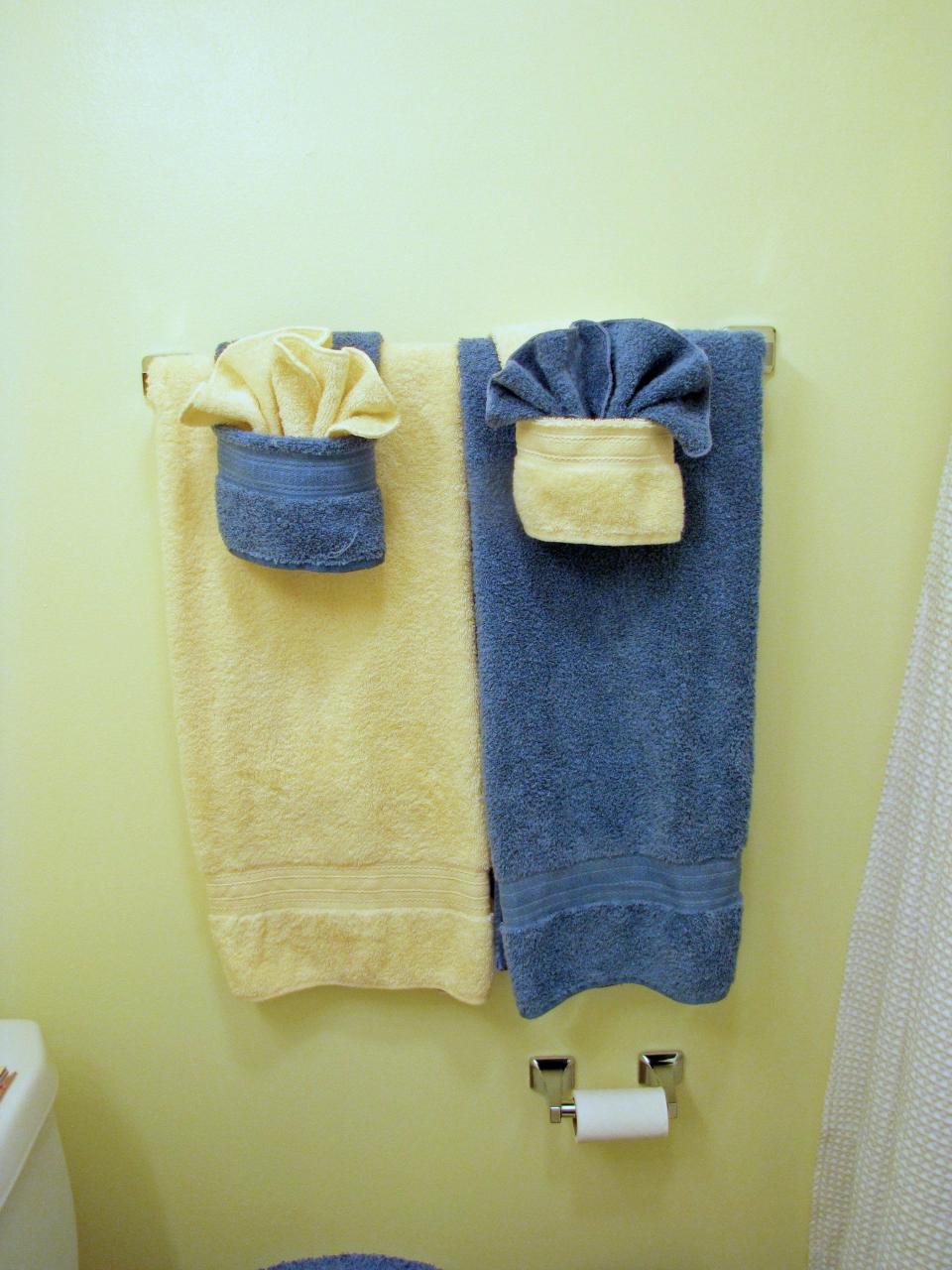 Simple Bath Towel Folding Designs With New Ideas Home decorating Ideas