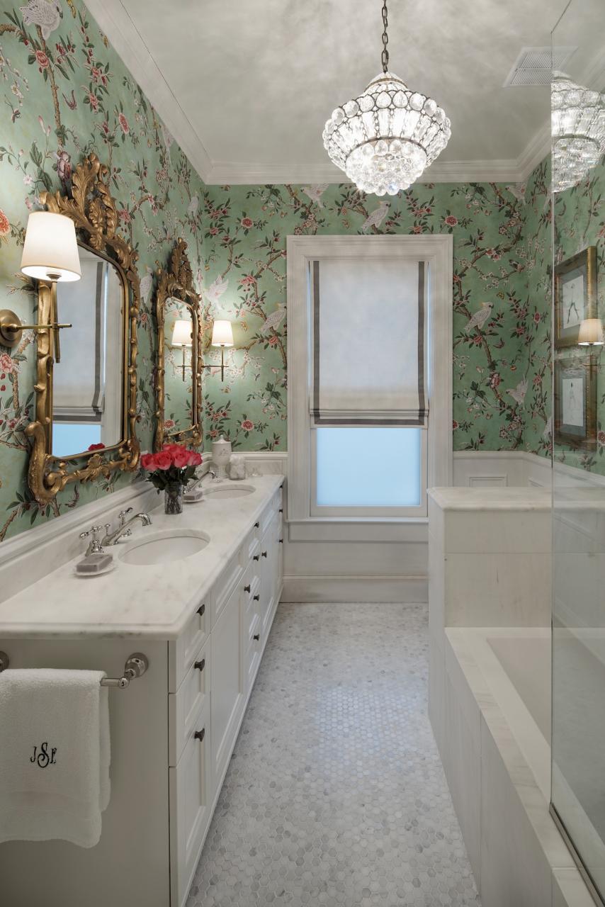 Chicago eclectic Victorian, girls bath with chinoiserie wallpaper