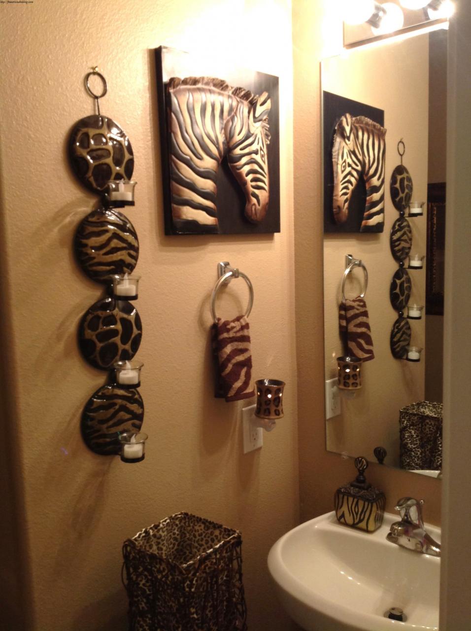 25 Prodigious Animal Print Bathroom Decor Ideas Safari home decor
