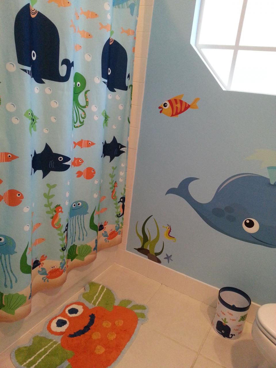 'Under the Sea' bathroom Kids bathroom themes, Sea bathroom decor