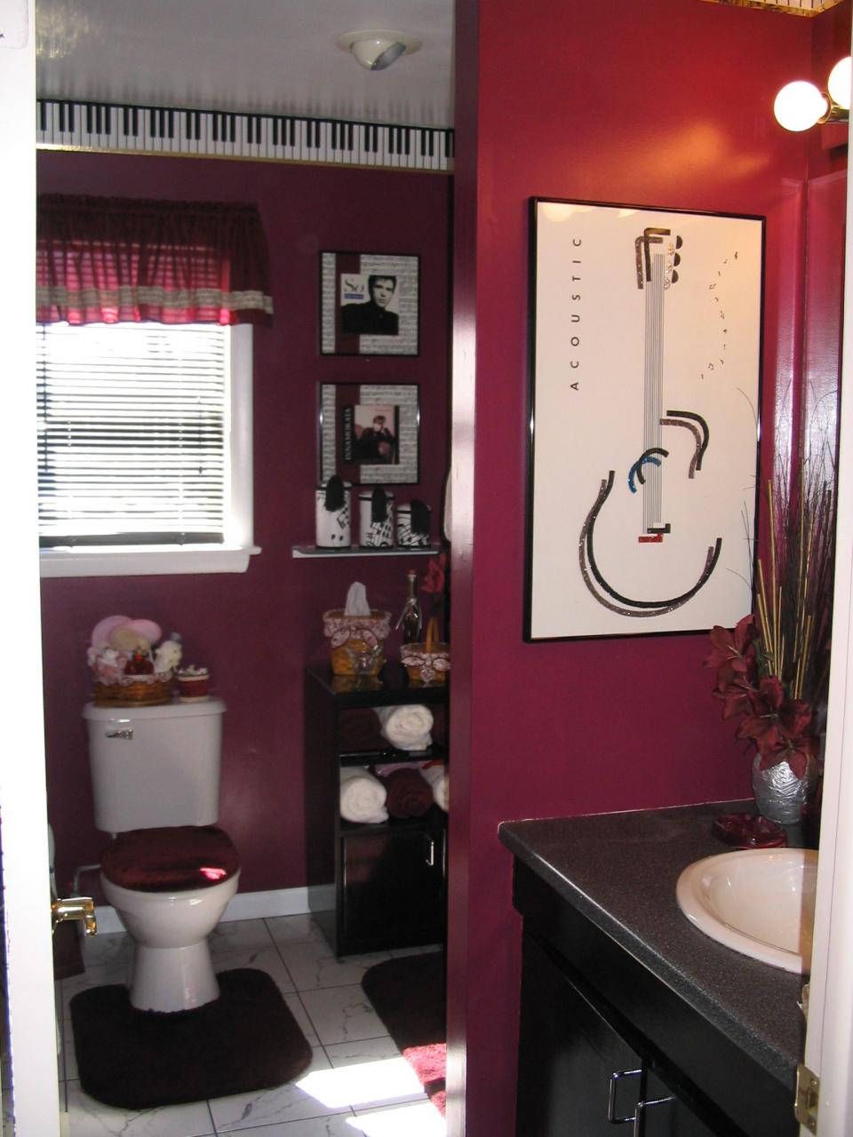 10+ Music Bathroom Decor Pictures lizfichera