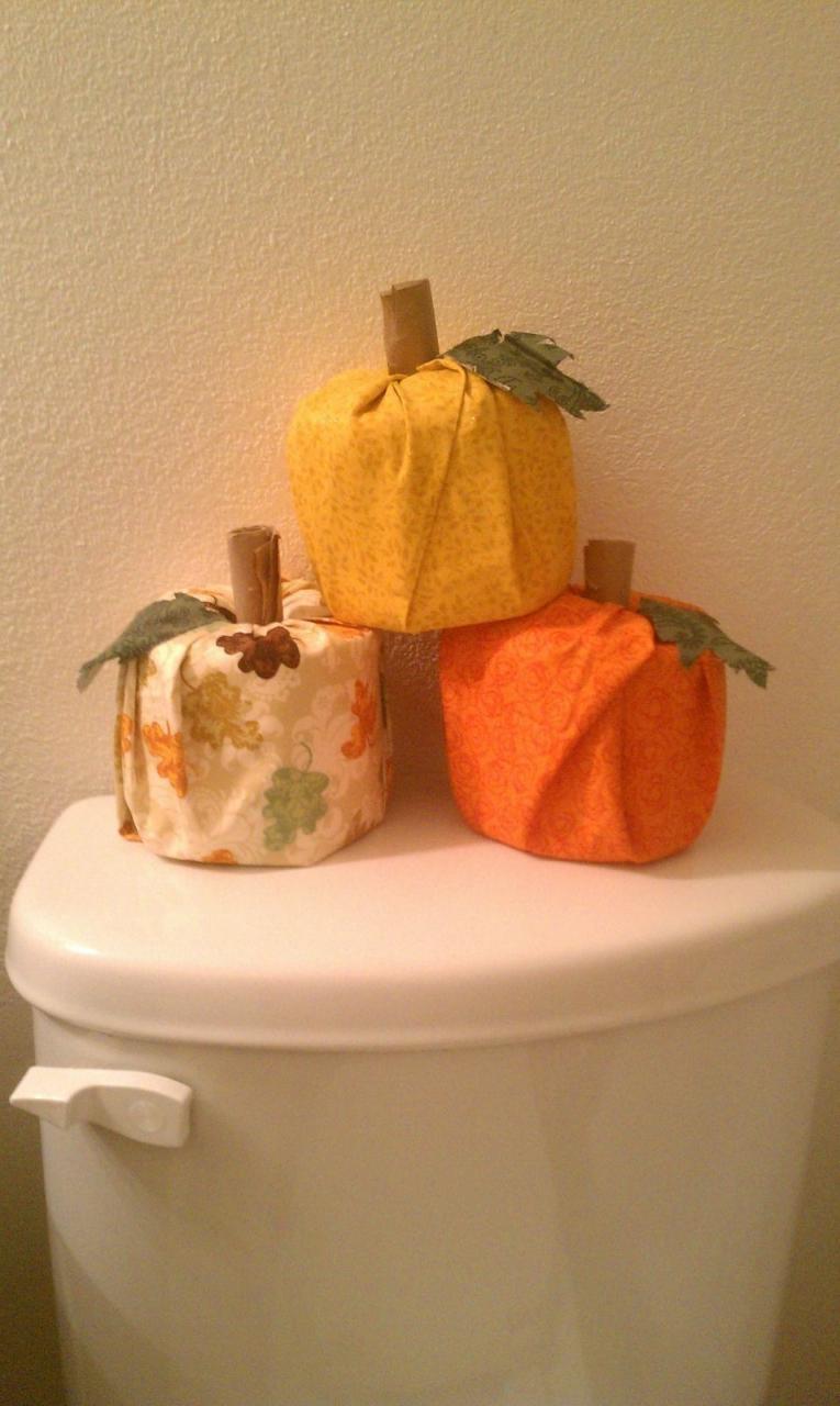 34 Cozy Fall Bathroom Decorating Ideas Fall bathroom decor, Fall