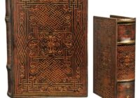 Vintage Design Celtic Knot Motif Irish Decorative Leather Book Box Set