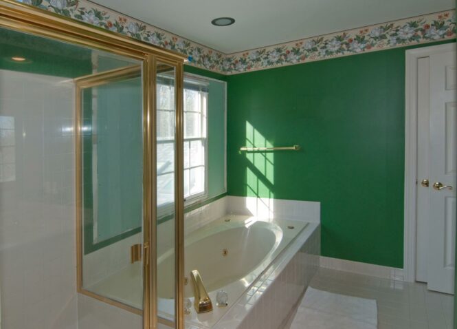 B. CHIC INTERIORS » Check out how this 90’s bathroom transformed…