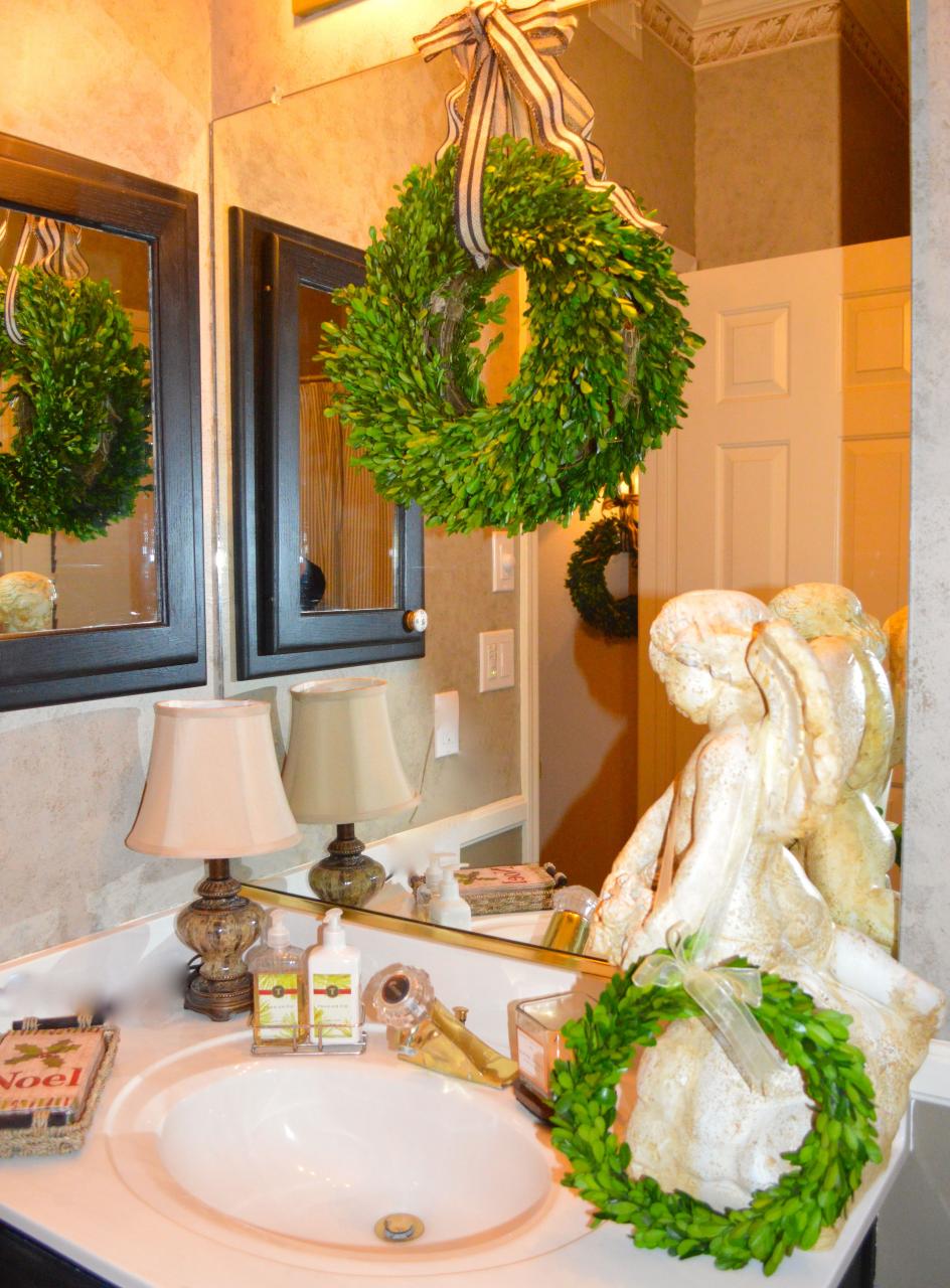 guest bathroom Christmas decorations, Guest bathroom, Christmas 2014