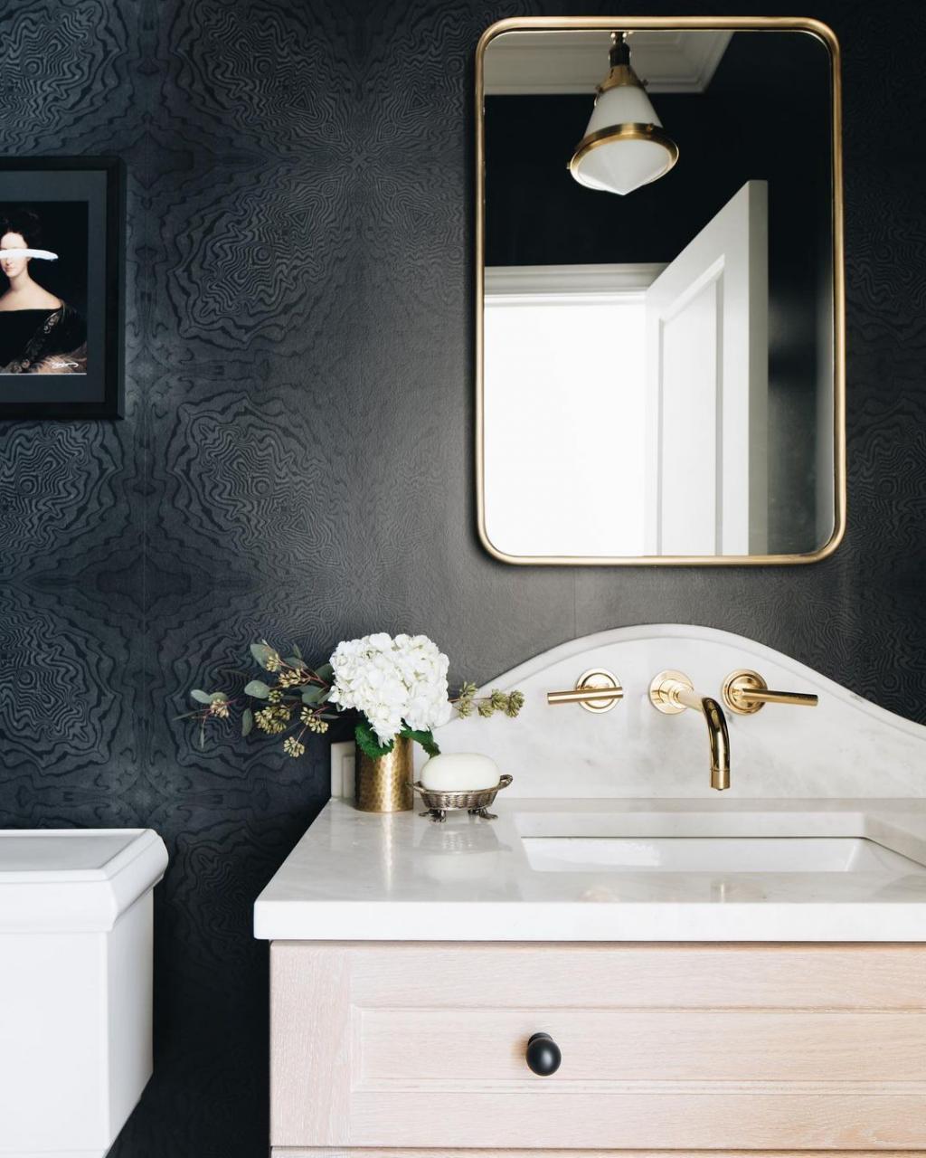 12 Dark + Moody Interiors We Love Bathroom decor, Moody interiors