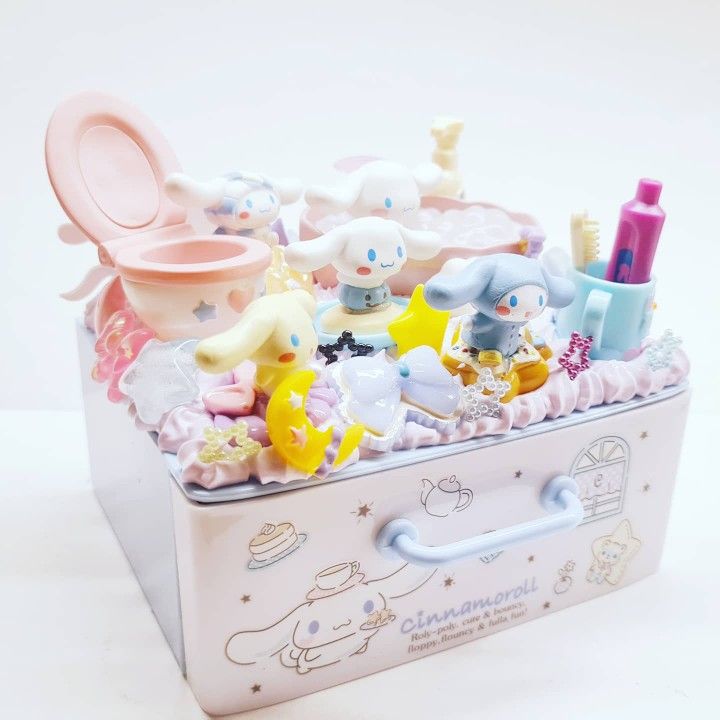 Cinnamoroll in their cute shower and bathroom Toilet bowl, Four