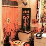 30+ Scary Halloween Decorating Ideas For Your Bathroom Halloween