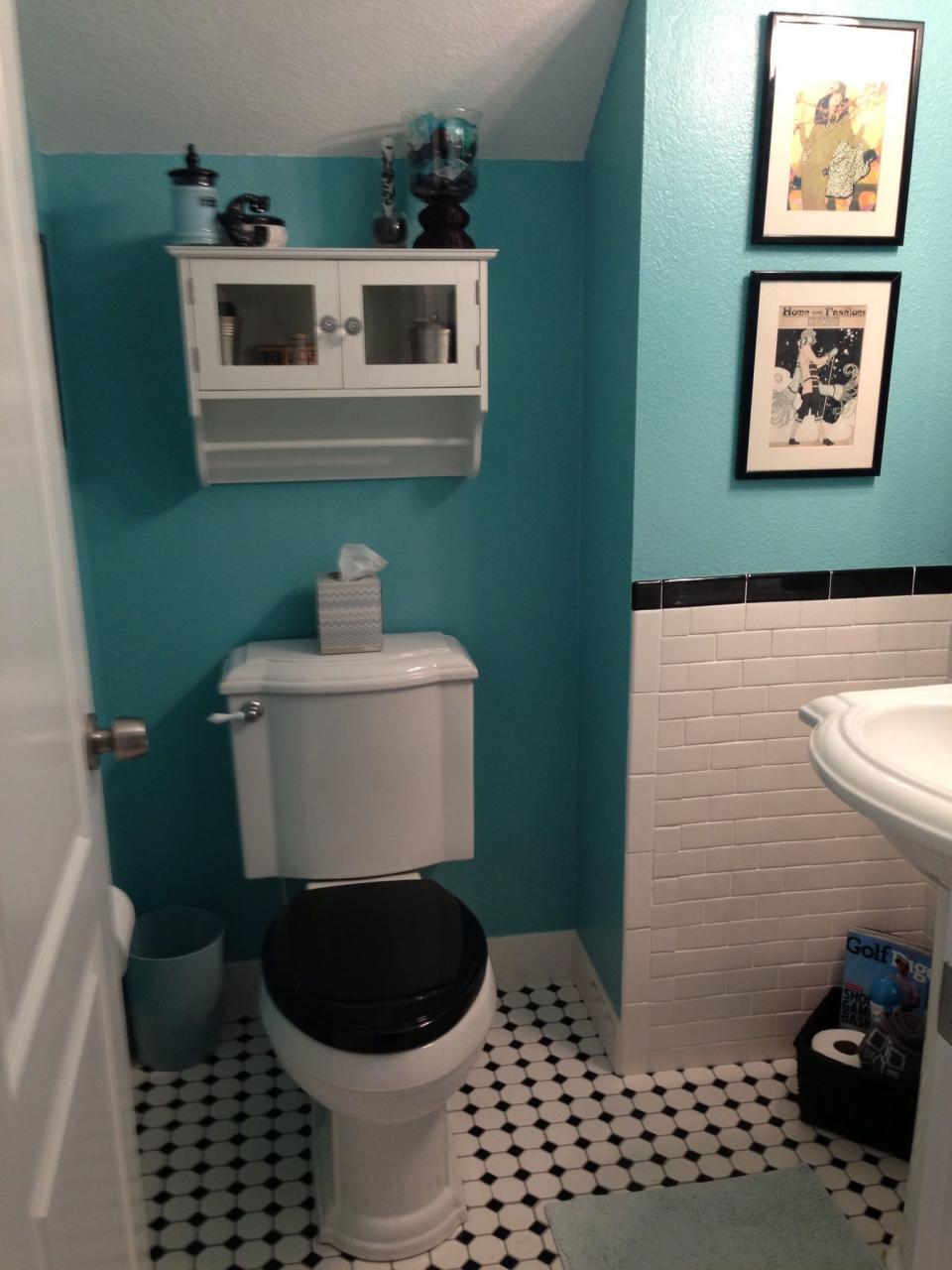 Tiffany blue/aqua bathroom with subway tile Tiffany blue bathrooms