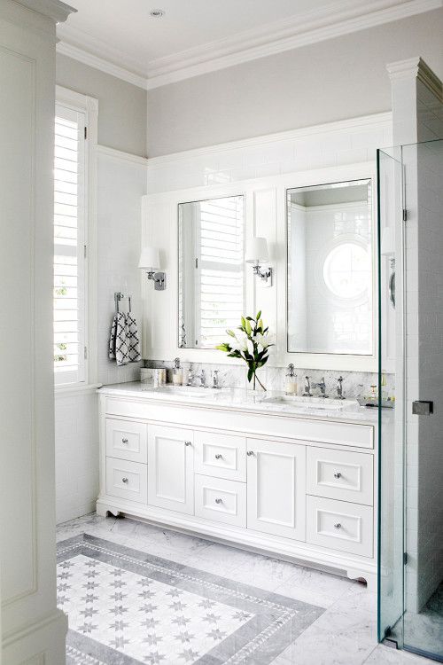 White And Silver Bathroom Decor Ideas / 32 Best Small Bathroom Design