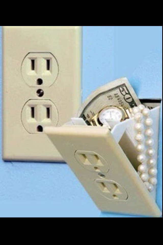 hidden safe in a outlet! genius! One of my faves Life Hacks, Household