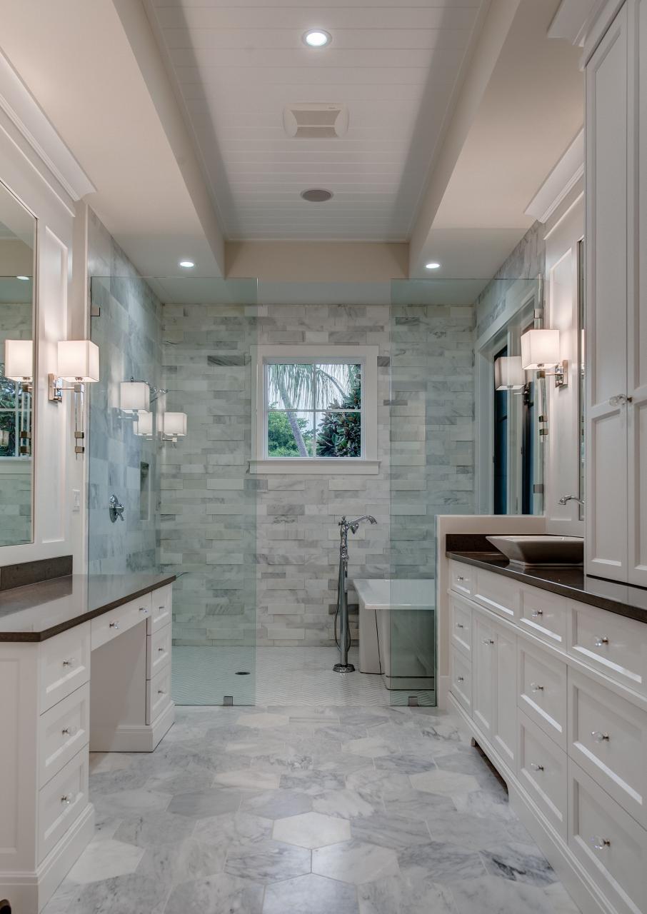 Master Shower Design mastershowerdesigns Bathrooms remodel, Bathroom