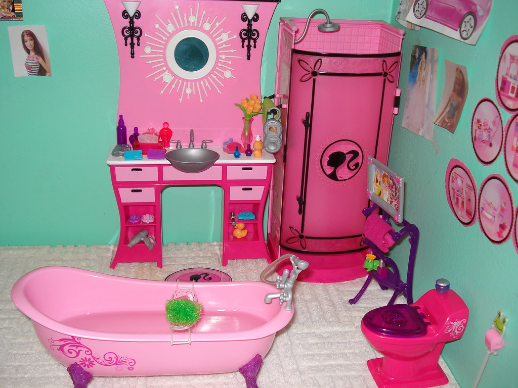 Barbie Bathroom It is so cute! Barbie Fashionsta Flickr