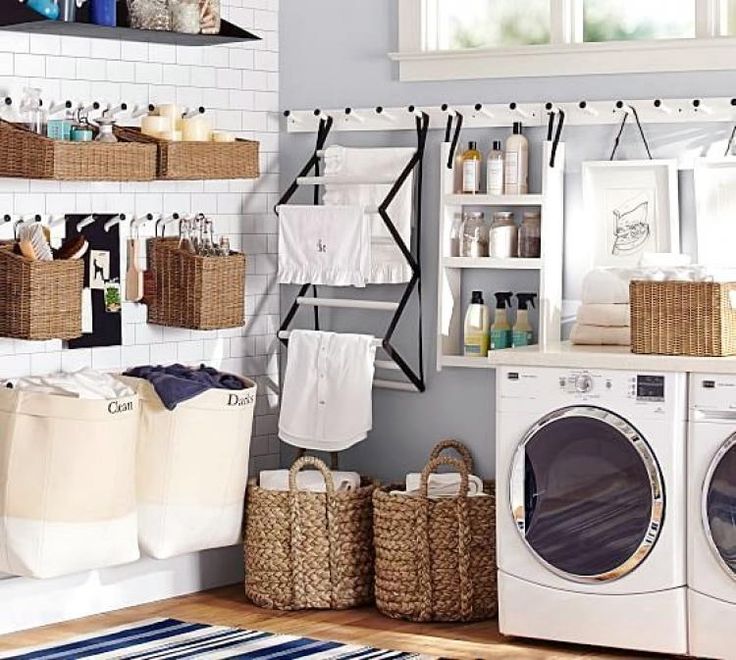 20+ Awesome Laundry Room Shelf Ideas with Hanging Rod Ruang cuci