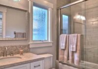 60 Elegant Small Master Bathroom Remodel Ideas (32 Enteriőrök