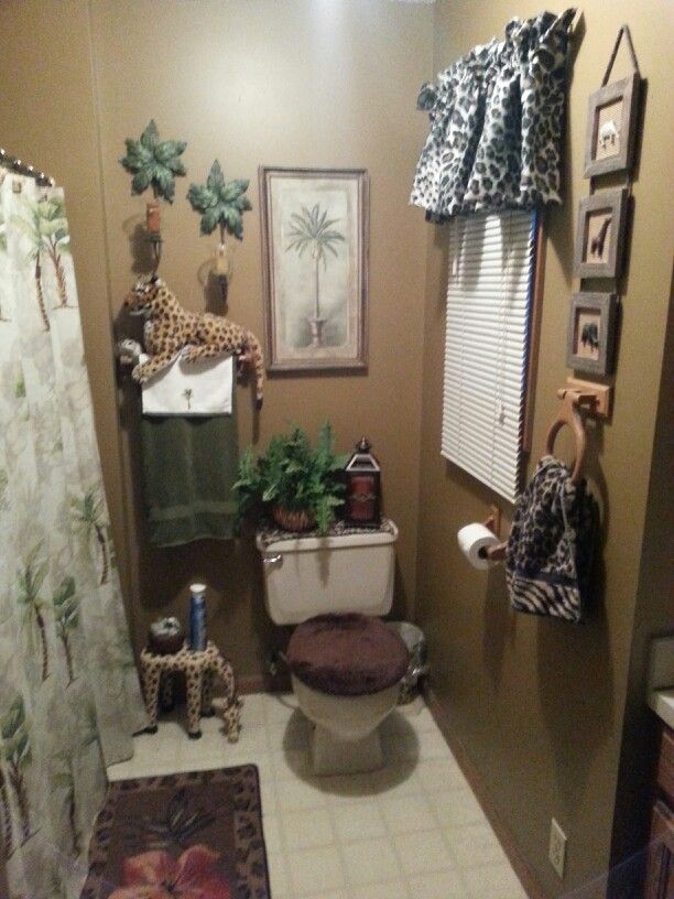 Safari bathroom Safari bathroom, Bathroom decor, Bathroom decor apartment