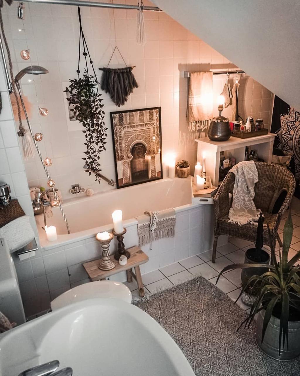 Idée décoration salle de bains Bohemian bathroom, Modern bohemian