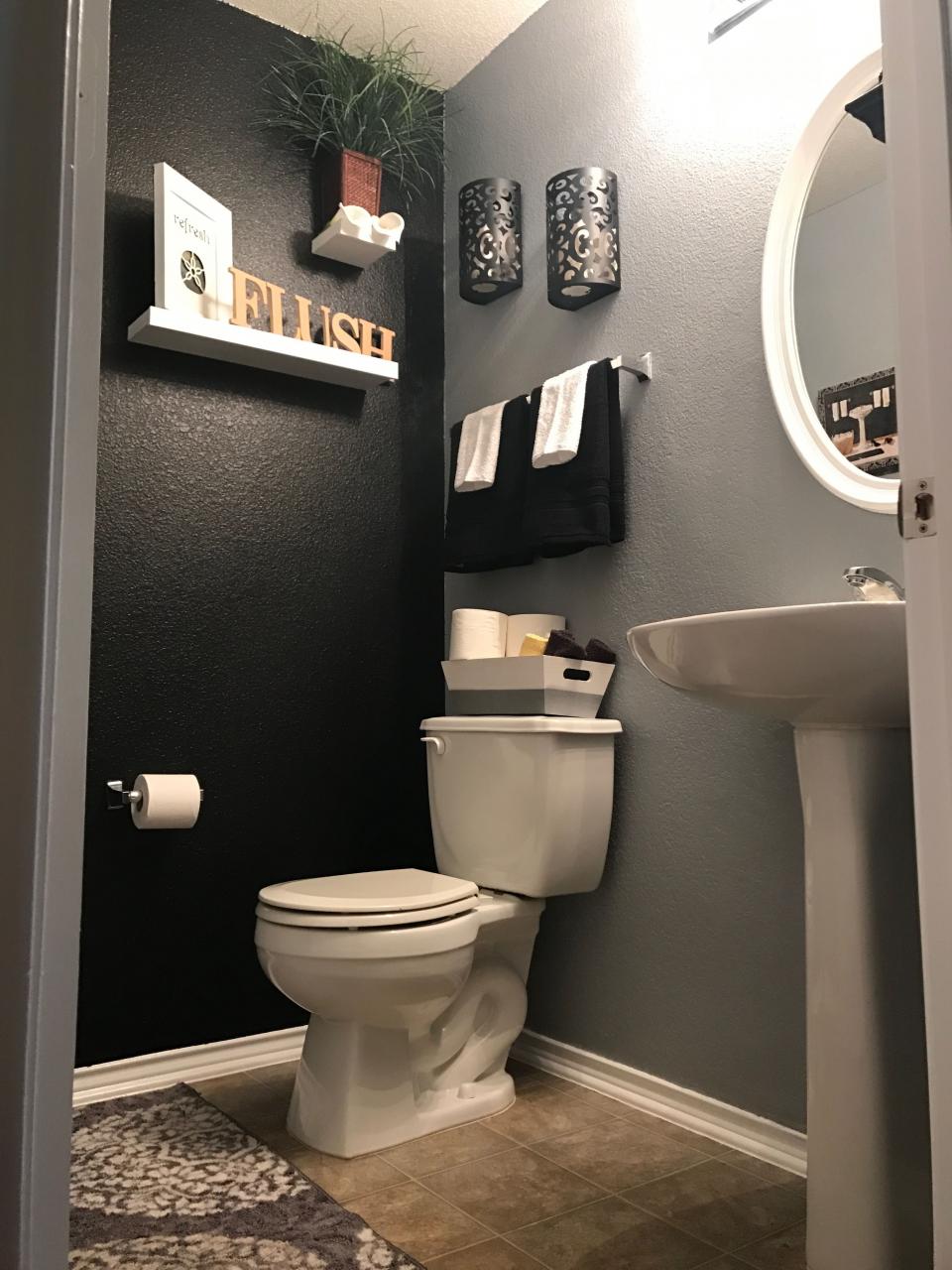 20+ Small Restroom Decor Ideas