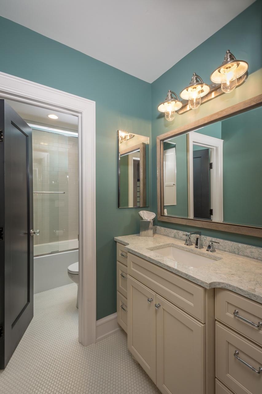 Upper Arlington bathroom remodel designed by Courtney Bowe, UDCP of J.S
