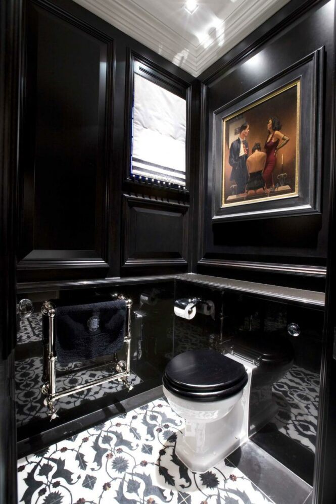 LYNDHURST Gothic bathroom, Bathroom interior, Bathroom style