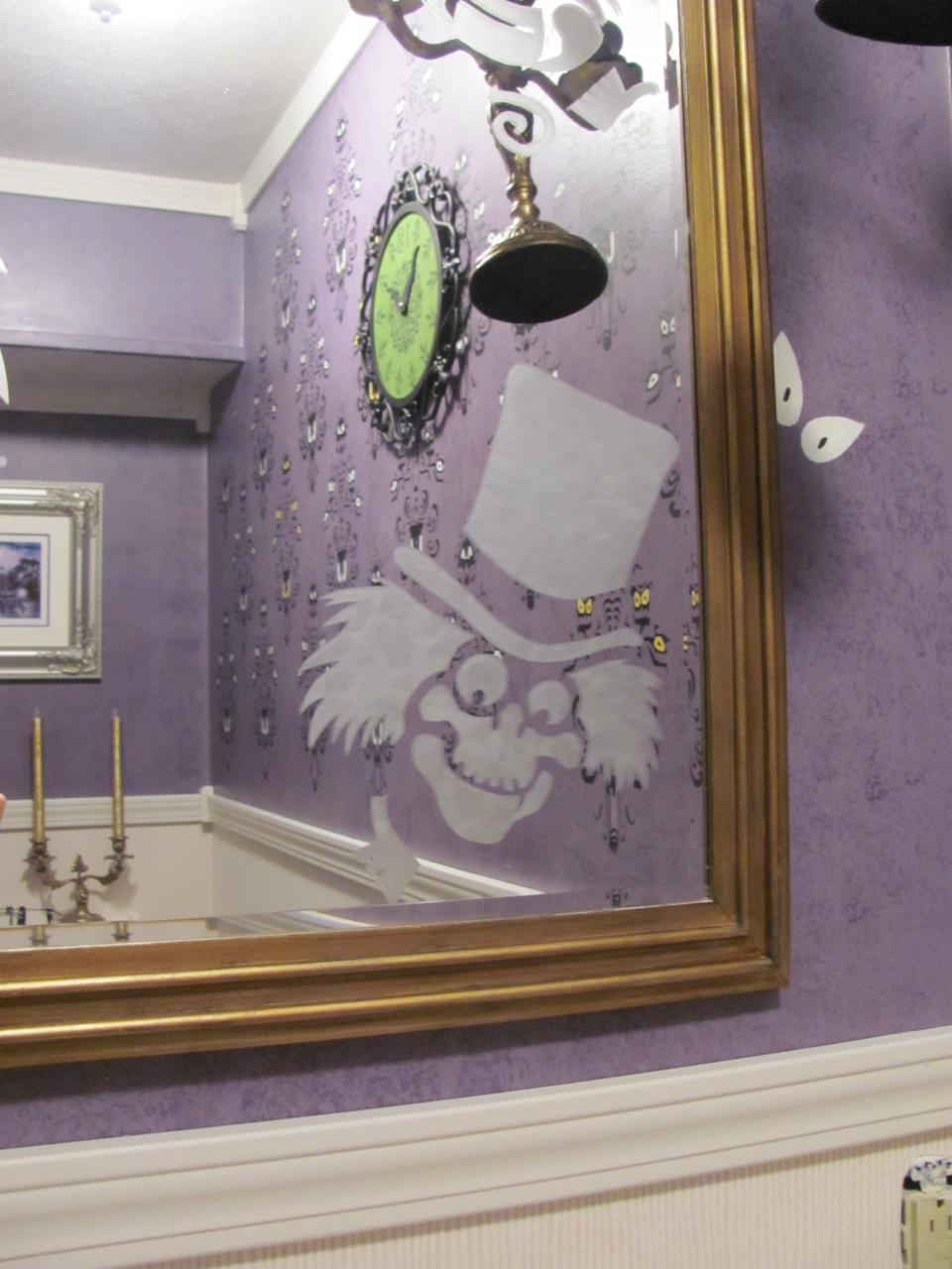 My Haunted Mansion Bathroom Haunted mansion decor, Disney bathroom