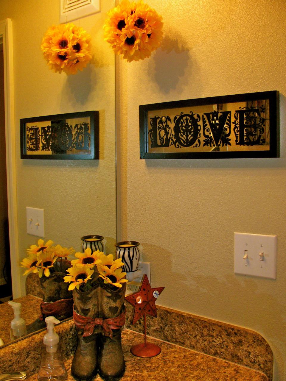 sunflower ball. easy and cheap craft. i hung in my bathroom. 