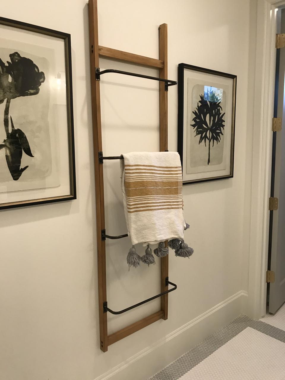 Towel bar for kids bathroom Towel Bars In Bathroom Ideas, Towel Hangers