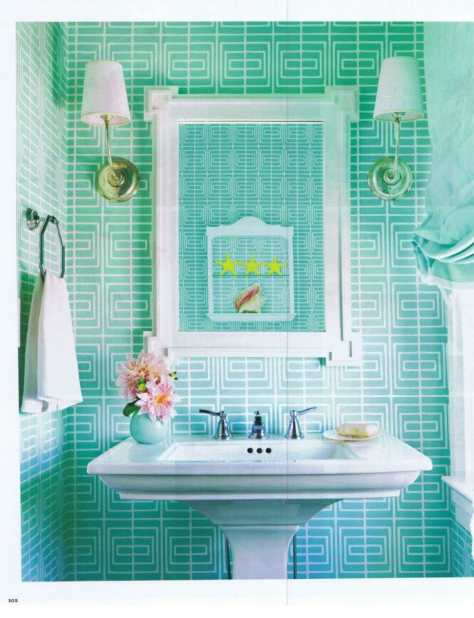 Aqua bathroom walls! Blue bathroom decor, Bathroom colors, Beautiful