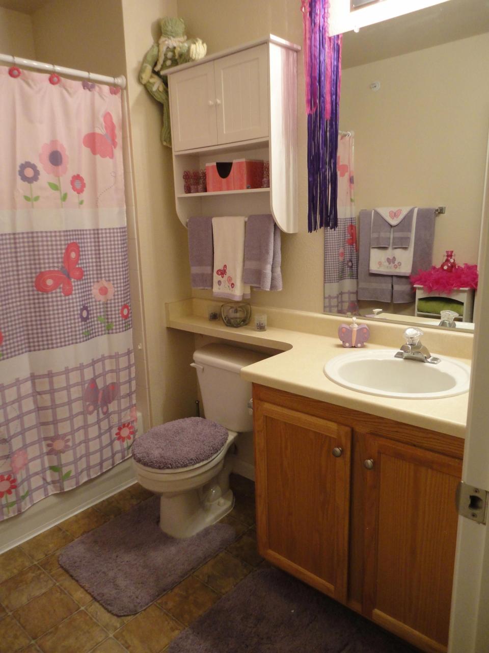Elegant Teenage Bathroom Girl bathroom decor, Cute bathroom ideas