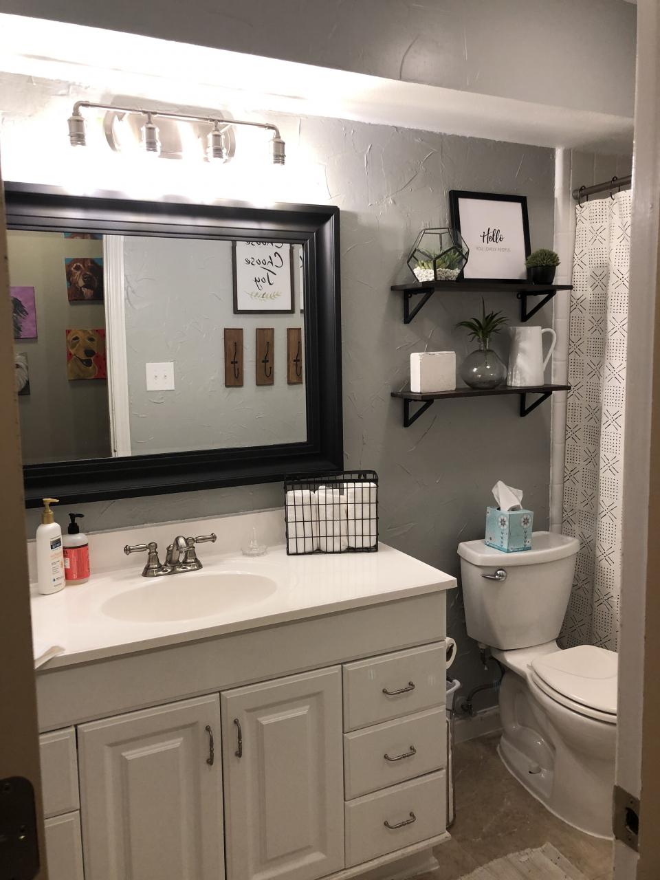 30+ Decorating Guest Bathroom Ideas DECOOMO