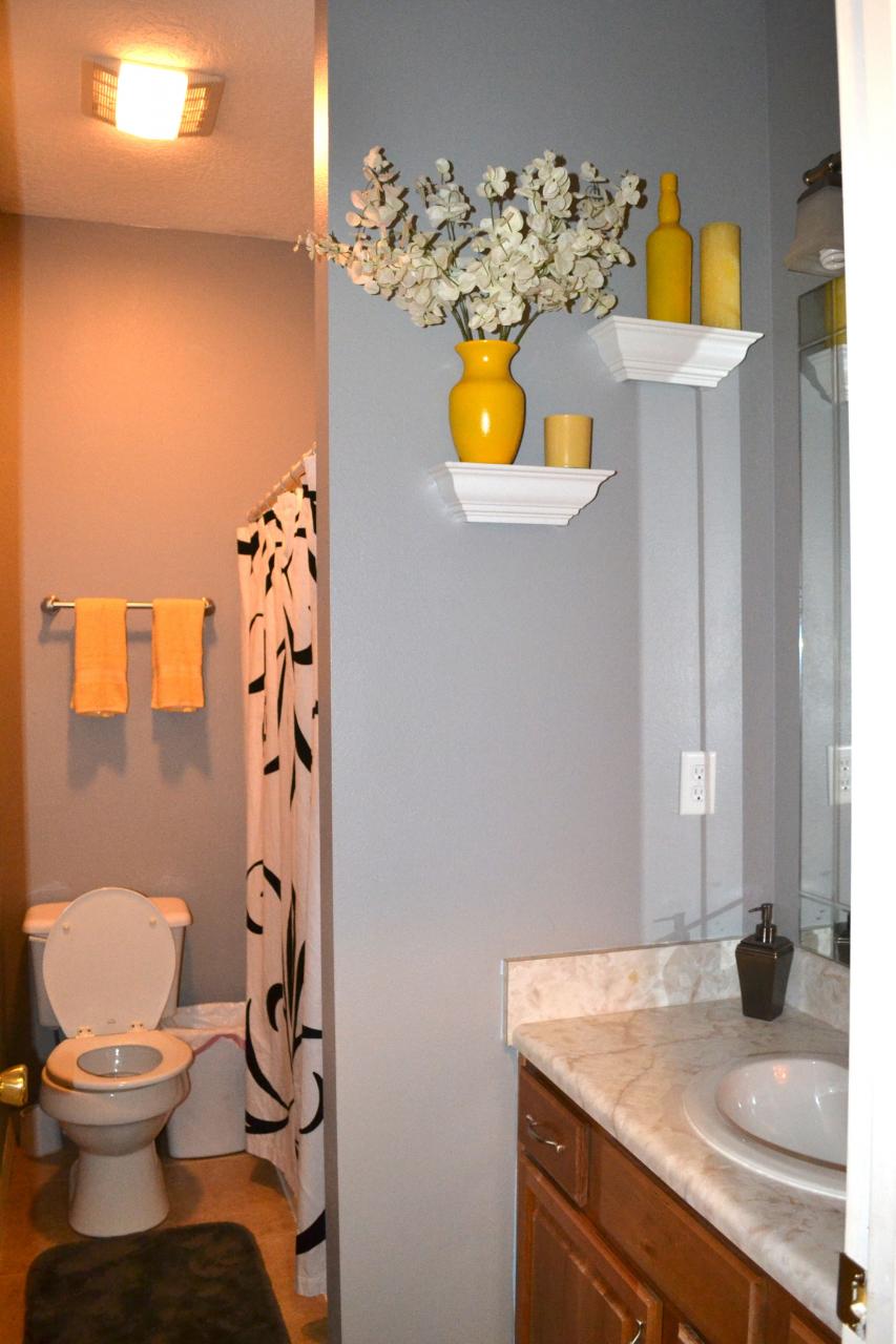 Yellow And Gray Bathroom Ideas Home Design Ideas
