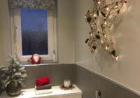 35 Christmas Bathroom Decor Ideas to Help You Spread Christmas JOY