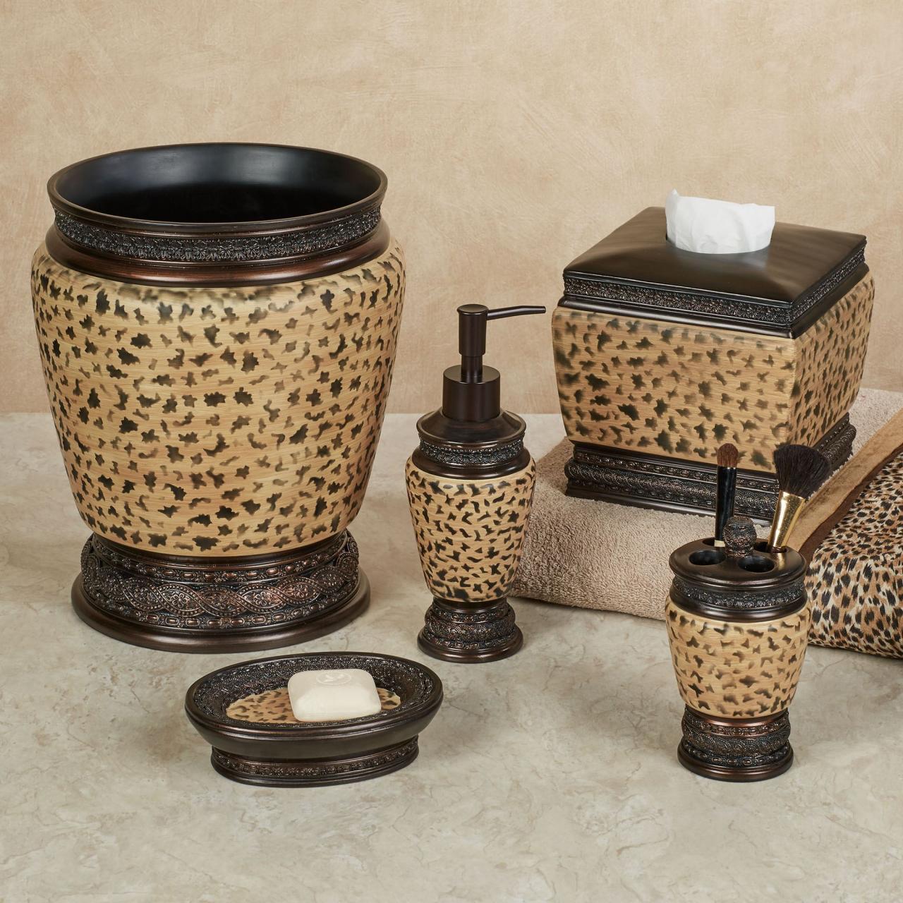 Wild Life Leopard Print Bath Accessories