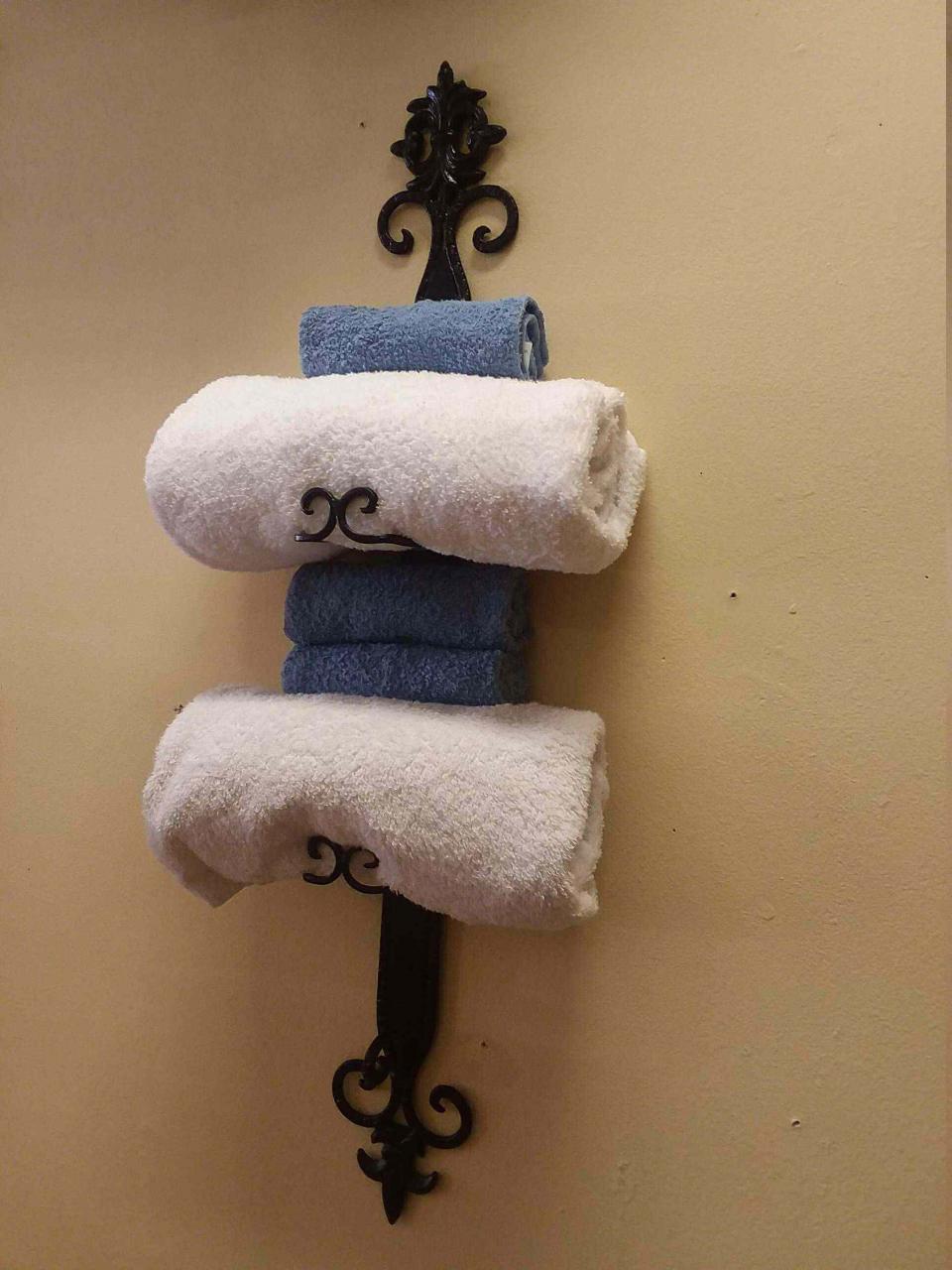 Exclusive DIY Bathroom Towel Decoration Ideas Live Enhanced