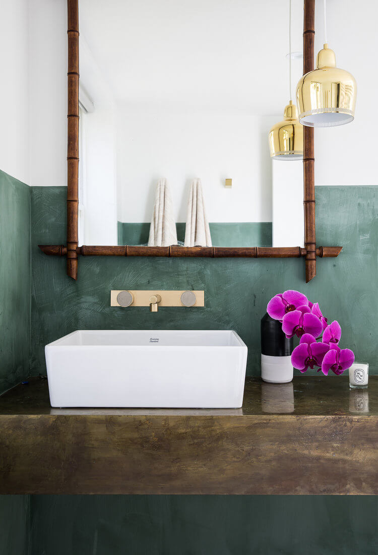 Green Bathroom Designs for a Retro Look or Modern Luxury